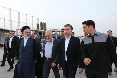 مشکلات واحدهای صنعتی شوشتر به همت دولت و مجلس پیگیری می‌شود