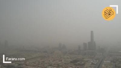 ببینید؛ طوفان گرد و غبار چهره ریاض را پوشاند
