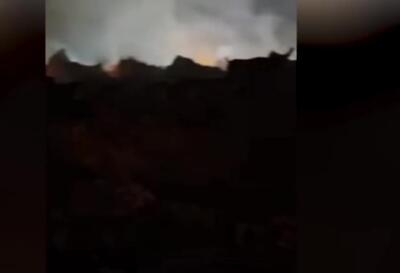 ببینید/ تصاویر جدید و هولناک از گودال ایجاد شده بر اثر انفجار اسکله بندرعباس | 12 اردیبهشت 1404