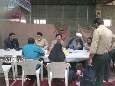 برپایی میز خدمت دادگستری خوزستان در مصلای اهواز