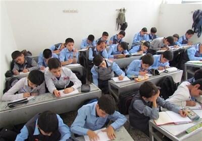 بحران کمبود فضای آموزشی و نیروی انسانی در البرز - تسنیم