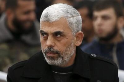 مبارزان غزه که دمپایی به پا دارند...