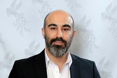 عکس متفاوت بازیگر پایتخت در جزیره هرمز