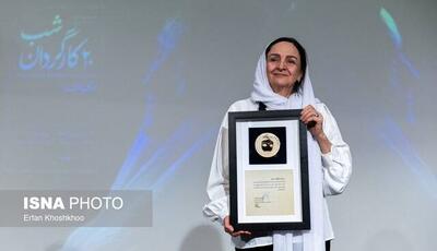 گلاب آدینه در شب نکوداشت خود چه گفت؟