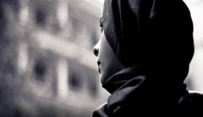 قرار عاشقانه دختر ۲۲ ساله با پیرمرد شیطان‌صفت