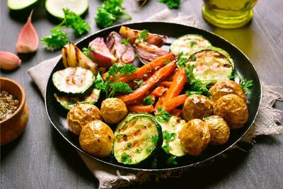 اگر میخواهید ارزش غذایی این سبزیجات بیشتر شود آنها را بپزید!