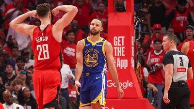 بسکتبال NBA | شب سرنوشت؛ آیا تجربه وریرز باز هم حرف آخر را می‌زند؟ - پارس فوتبال