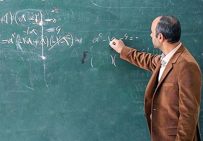 نواختن زنگ   سپاس‌معلم   در مدارس مازندران - تسنیم