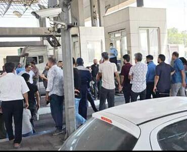 تجمع خانوادۀ مفقودان     حادثۀ بندر شهید رجایی