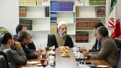 امام جمعه قزوین: متقاضیان نهضت ملی مسکن مطالبه خود را از مجاری قانونی پیگیری کنند