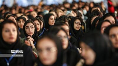 شناسایی و حمایت از استعدادهای دانشجویی در رویداد دختران نقش‌آفرین