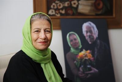احترام برومند: با کسی ازدواج کردم که کتاب برایش مقدس بود
