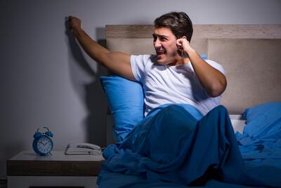 بهترین راه تلافی کردن سروصدای همسایه‌ی طبقه بالا کشف شد - چیدانه