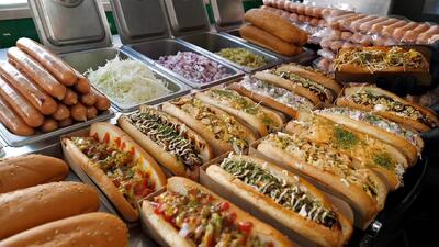 طرز تهیه انواع هات داگ آمریکایی با طعم های متفاوت