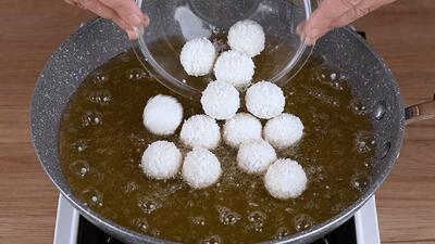 طرز تهیه کیک عصرانه ساده و خوشمزه با موادی که تو یخچال دارید