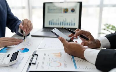 تاثیر نرم‌افزار حسابداری در مدیریت مالی کسب‌وکارها