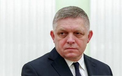 فیکو: تهدیدات «زلنسکی» برای مراسم روز پیروزی غیرقابل قبول است