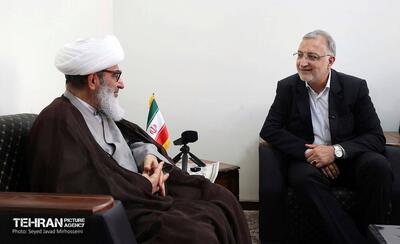 شهردار تهران به سلامت نفس شناخته‌شده‌است