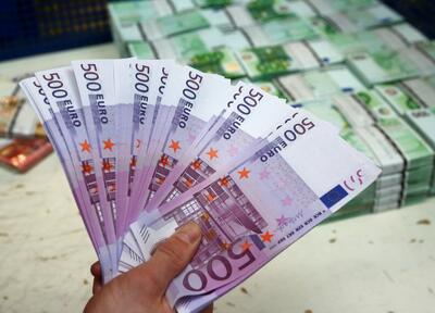 ارز تجار چقدر قیمت خورد؟