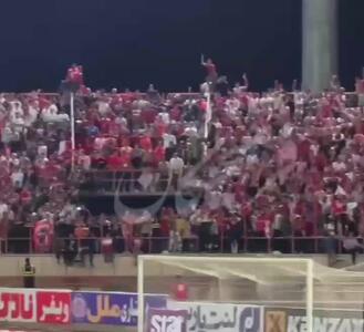 فحاشی هواداران تراکتور به پرسپولیس با رهبری بیرانوند؟