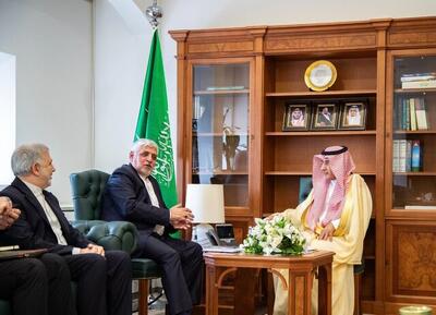 ایران و عربستان بر صلح و ثبات سوریه تأکید کردند