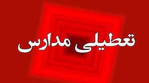 طوفان و ریزگردها مدارس ۱۴ شهر خوزستان را به تعطیلی کشاند
