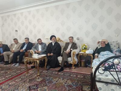 عیادت از مصدوم حادثه بندرعباس در سلماس