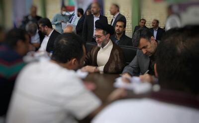 مسئولان قضایی استان فارس به پرونده زندانیان استان رسیدگی کردند/ ۹۷ نفر مشمول آزادی شدند