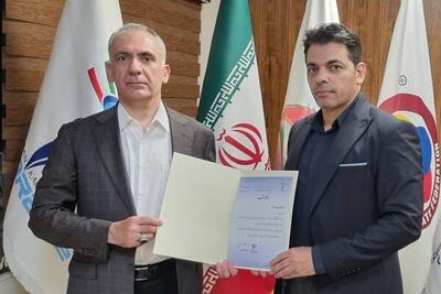 سرپرست کاراته همچنان حکم می‌دهد؛ عموزاده سرمربی رده‌های پایه شد - پارس فوتبال