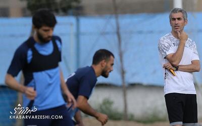 ستاره بزرگ فوتبال آسیا در تمرین استقلال پا به توپ شد +عکس - پارس فوتبال