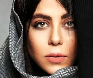 الهام اخوان: هنر در سایه‌روشن یک عکس سیاه‌وسفید