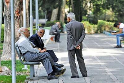 حقوق بازنشستگان تامین اجتماعی با 10 روز تاخیر پرداخت می‌شود