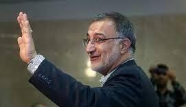 زاکانی بر لبه تیغ