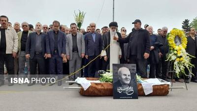 وزیر ورزش : صالح نیا یک معلم بود