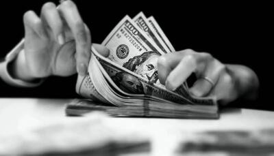 دلار چپ‌زنی کرد؟