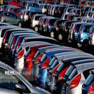 قیمت‌گذاری و توزیع خودروهای وارداتی تحت کنترل دولت است