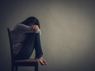 چگونه با کسی که ما را ناراحت کرده است برخورد کنیم؟