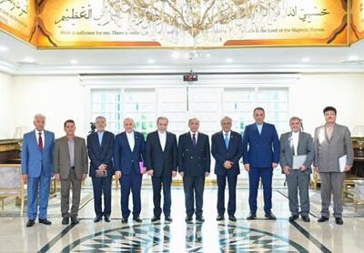 دیدار عراقچی با نخست وزیر پاکستان/ وزیر خارجه: یکی از اهداف سفر به اسلام‌آباد، توجیه دوستان درباره آخرین وضعیت مذاکرات بین ایران و آمریکا است