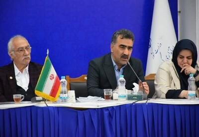 فعالان عرصه فرهنگ، هنر و رسانه امیدآفرین باشند