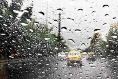 بارش رگبارهای پراکنده در برخی مناطق فارس‌/ هوا کمی خنک می‌شود