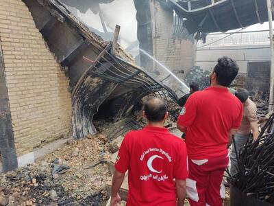 آتش‌سوزی در یک کارخانه شهرک صنعتی جت‌آباد ایوانکی