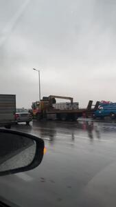 ثبت لحظه تصادف پژو ۲۰۶ حین تماشای یک تصادفی دیگر!