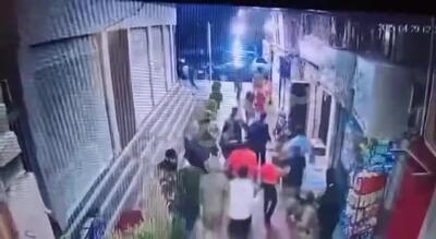 کتک زدن زنان بی حجاب توسط نیروهای جولانی در دمشق