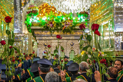 گلباران ضریح مطهر حضرت احمد بن موسی الکاظم شاهچراغ(ع)