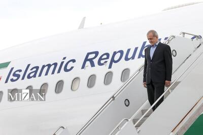 پزشکیان وارد مشهد مقدس شد