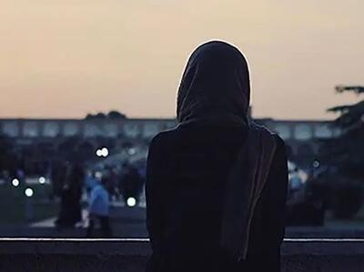 دختر 5 ساله راز مادرش را فاش کرد / او برای گرفتن خوراکی از رفت و آمد مرد غریبه به پدرش خبر داد!