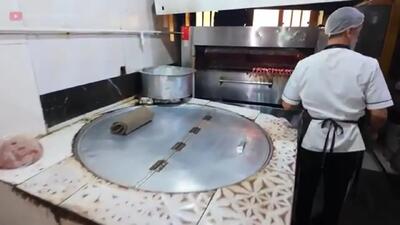 طعمی از کابل در دل تهران؛ غذای خیابانی افغانستانی با عطر منتو و قابلی پلو + فیلم