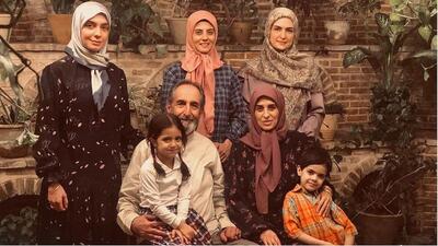 استایل‌های خاطره‌ساز الیکا عبدالرزاقی و پوریا پورسرخ در عاشقانه‌ای از دهه 60!
