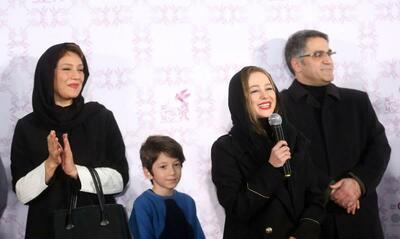 عکس بازیگران فیلم سینمایی زاپاس  در پشت صحنه؛ ۱۰ سال پیش