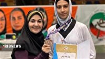 کسب نشان برنز دختر تکواندوکار قمی در مسابقات انتخابی تیم ملی